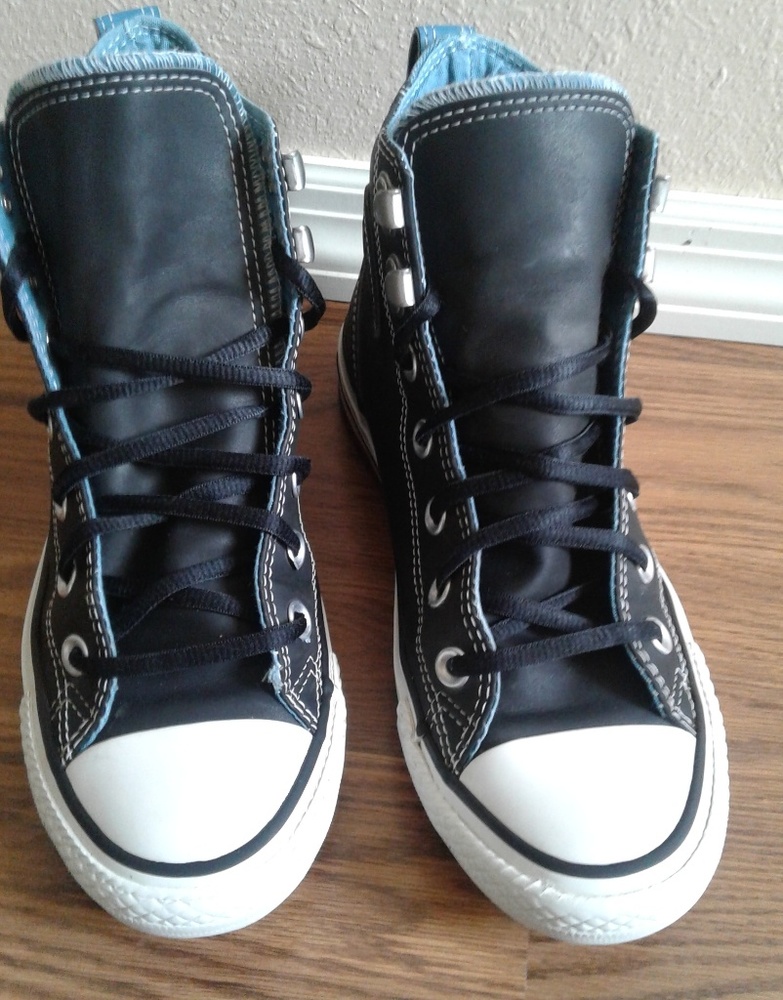 CONVERSE hi top all star mint condition sz 4.5 men